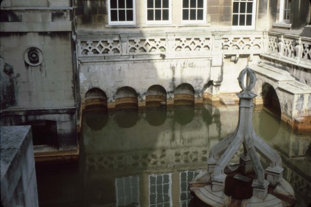 romanbaths2.jpg